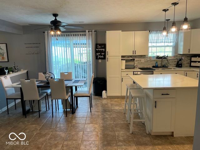 2147 Fairweather Drive, Indianapolis, IN 46229