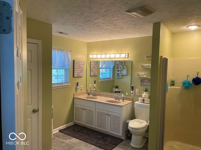 2147 Fairweather Drive, Indianapolis, IN 46229