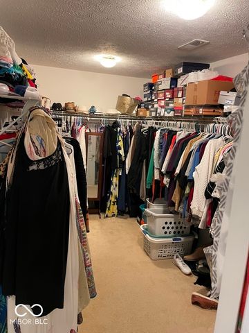 2147 Fairweather Drive, Indianapolis, IN 46229