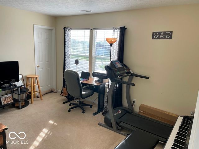 2147 Fairweather Drive, Indianapolis, IN 46229