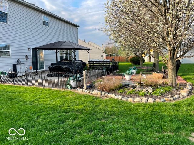 2147 Fairweather Drive, Indianapolis, IN 46229