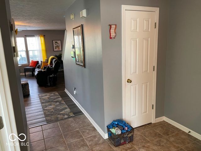 2147 Fairweather Drive, Indianapolis, IN 46229