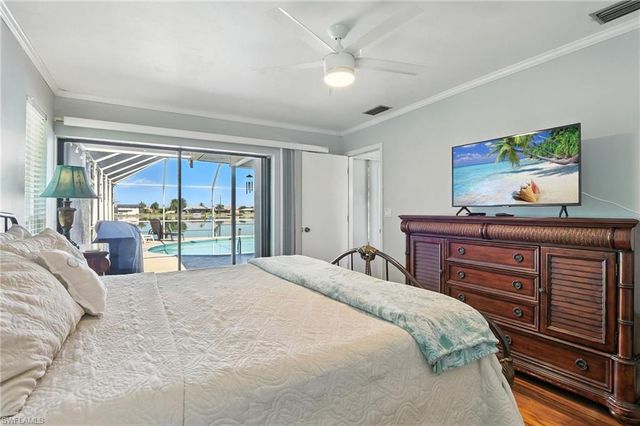 28 SE 12th AVE, Cape Coral, FL 33990