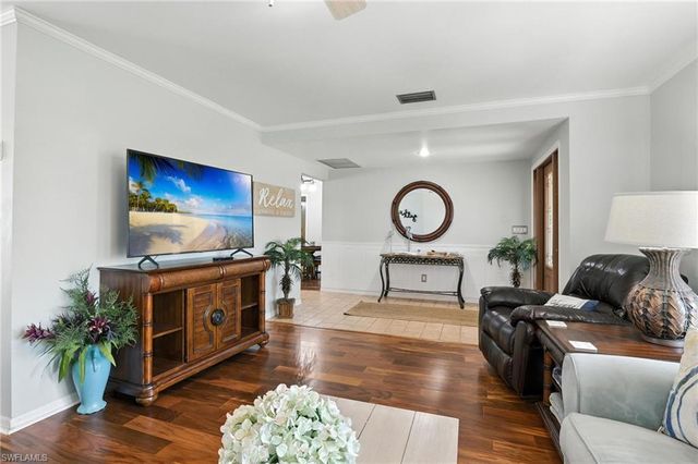 28 SE 12th AVE, Cape Coral, FL 33990