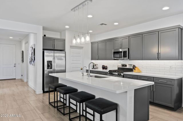 18039 W AMBER RIDGE Way, Goodyear, AZ 85338