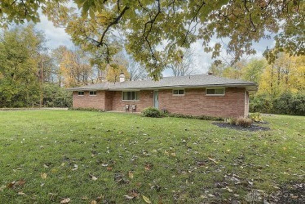 3436 S Dakar Drive, Beavercreek, OH 45431