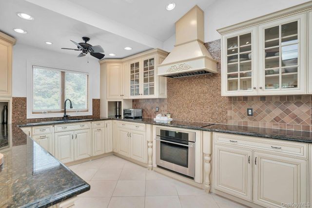 66 Harvest Lane, Commack, NY 11725