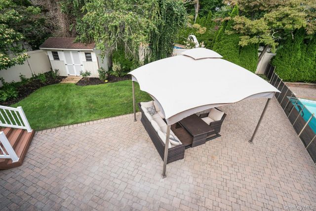 66 Harvest Lane, Commack, NY 11725