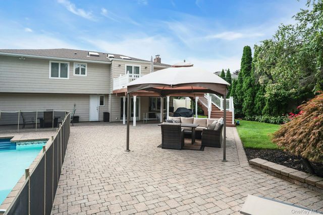 66 Harvest Lane, Commack, NY 11725