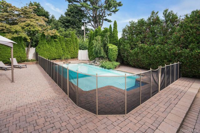 66 Harvest Lane, Commack, NY 11725