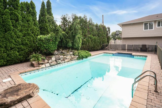 66 Harvest Lane, Commack, NY 11725