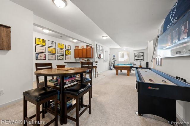 8209 Lee Road, Brighton, MI 48116