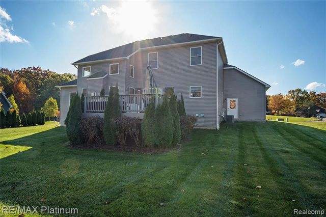 8209 Lee Road, Brighton, MI 48116