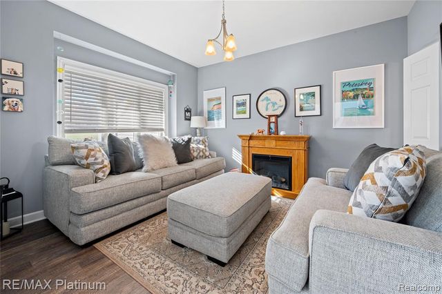 8209 Lee Road, Brighton, MI 48116