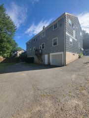 359 Brook Street 361, Bristol, CT 06010