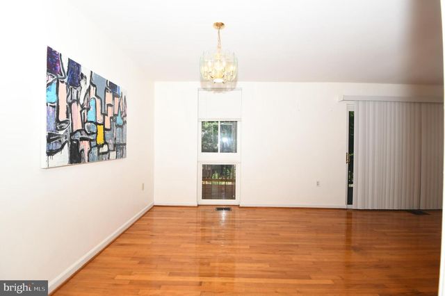 8147 INVERNESS RIDGE RD, Potomac, MD 20854