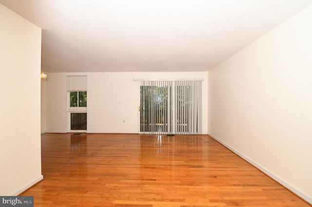 8147 INVERNESS RIDGE RD, Potomac, MD 20854