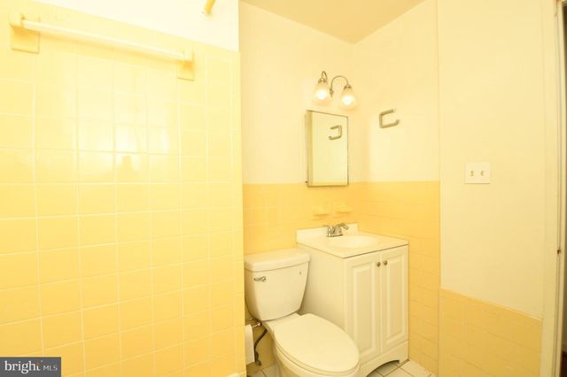 8147 INVERNESS RIDGE RD, Potomac, MD 20854