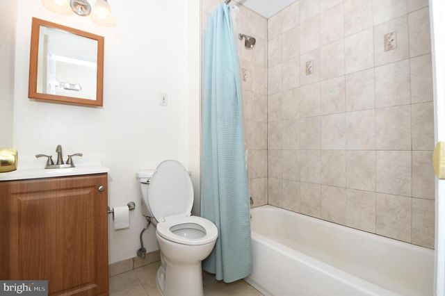 8147 INVERNESS RIDGE RD, Potomac, MD 20854