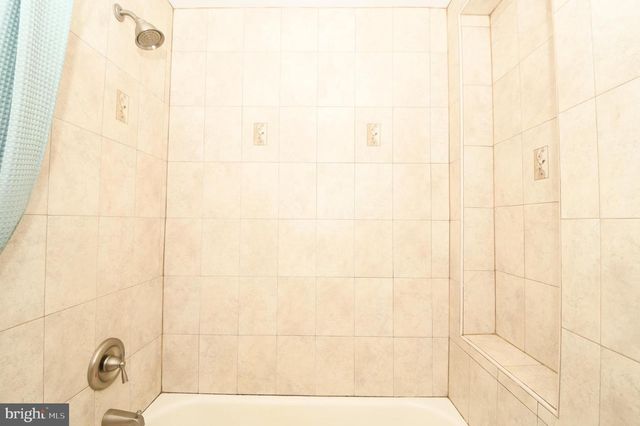 8147 INVERNESS RIDGE RD, Potomac, MD 20854