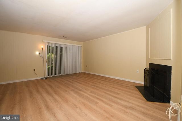 8147 INVERNESS RIDGE RD, Potomac, MD 20854