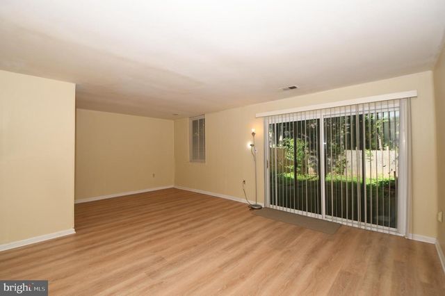 8147 INVERNESS RIDGE RD, Potomac, MD 20854