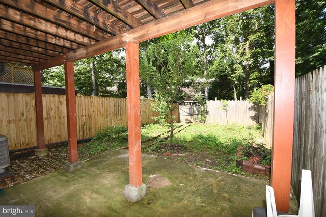 8147 INVERNESS RIDGE RD, Potomac, MD 20854