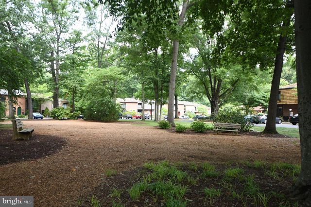 8147 INVERNESS RIDGE RD, Potomac, MD 20854