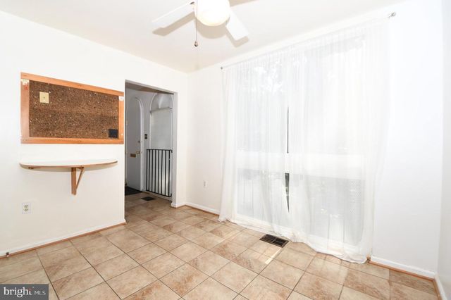 8147 INVERNESS RIDGE RD, Potomac, MD 20854