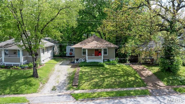 420 Monroe Place, St Louis, MO 63122