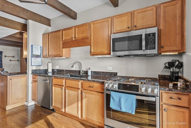 436 W Russell Street 5-436, Barrington, IL 60010