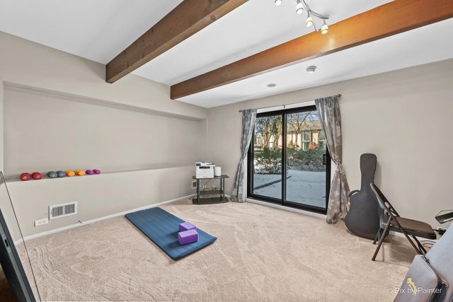 436 W Russell Street 5-436, Barrington, IL 60010