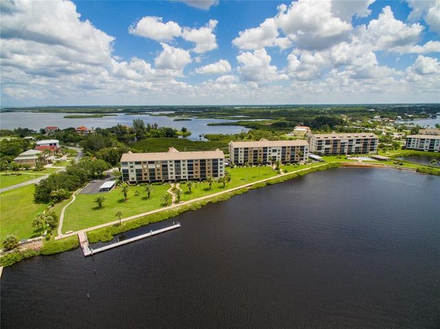 4620 BAY BOULEVARD 1115, Port Richey, FL 34668