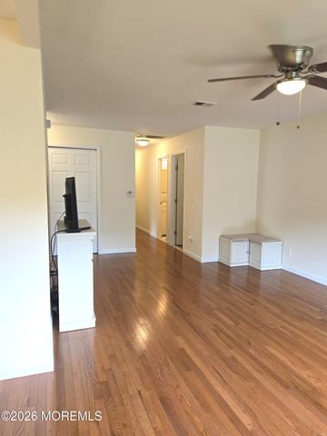 17 Dixie Lane B, Jackson, NJ 08527