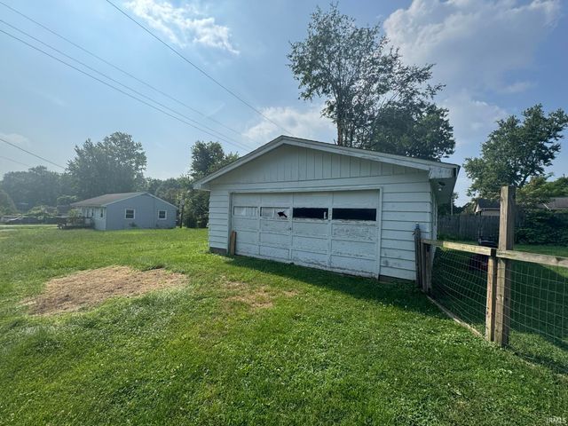 2401 S Rogers Street, Bloomington, IN 47403