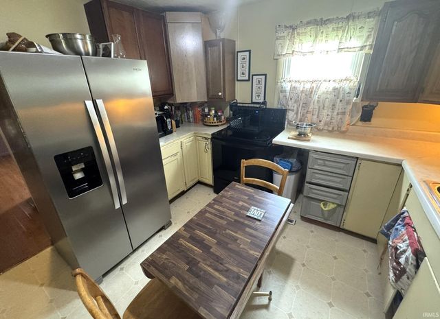 2401 S Rogers Street, Bloomington, IN 47403