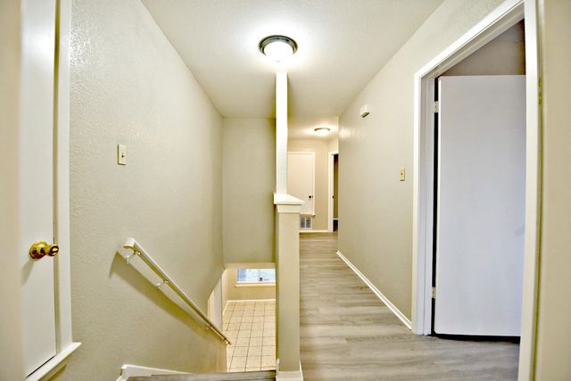 12801 Margit DR, Austin, TX 78729