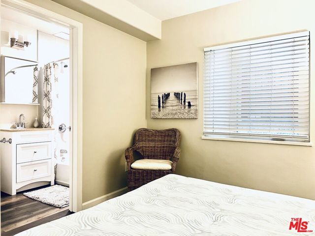 1618 N Kenmore Avenue 6, Los Angeles, CA 90027