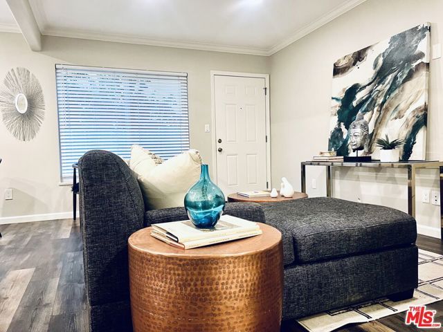 1618 N Kenmore Avenue 6, Los Angeles, CA 90027