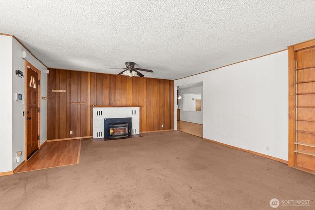 402 N 10th Street, Elma, WA 98541