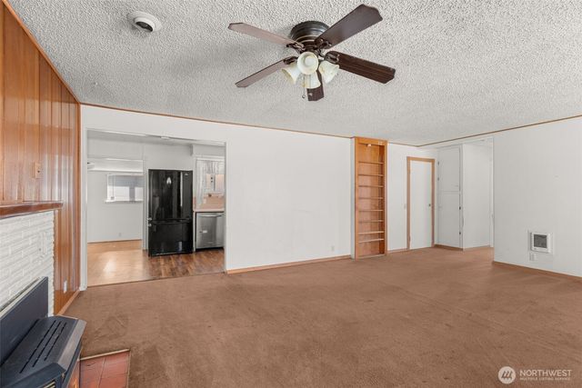 402 N 10th Street, Elma, WA 98541