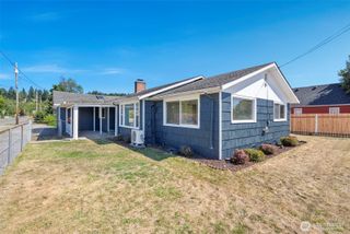 402 N 10th Street, Elma, WA 98541
