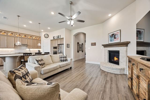 4020 Grotto Drive, Royse City, TX 75189