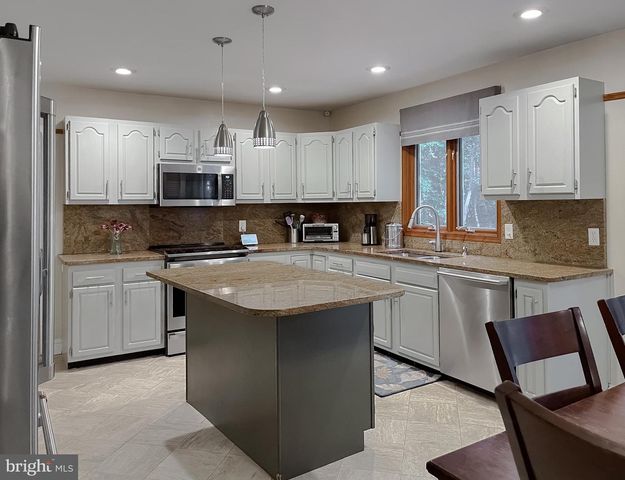 13518 OSPREY, Solomons, MD 20688