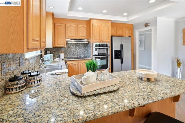 6360 Shorewood Ct, Pleasanton, CA 94588