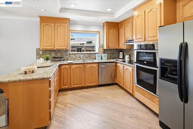 6360 Shorewood Ct, Pleasanton, CA 94588