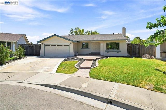 6360 Shorewood Ct, Pleasanton, CA 94588