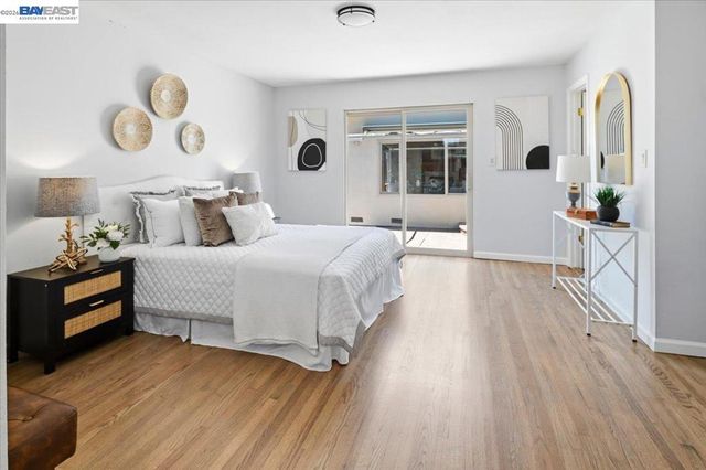 6360 Shorewood Ct, Pleasanton, CA 94588