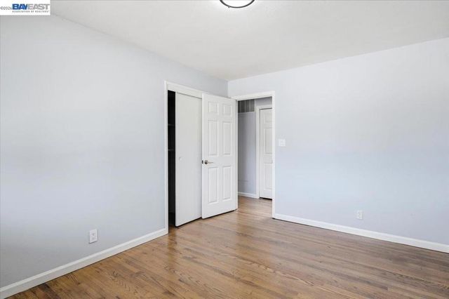 6360 Shorewood Ct, Pleasanton, CA 94588