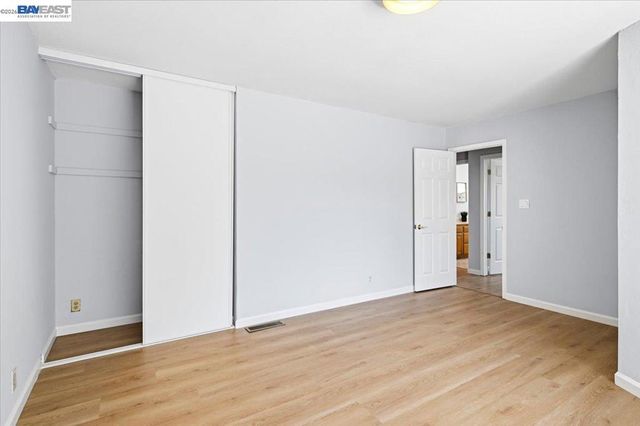 6360 Shorewood Ct, Pleasanton, CA 94588